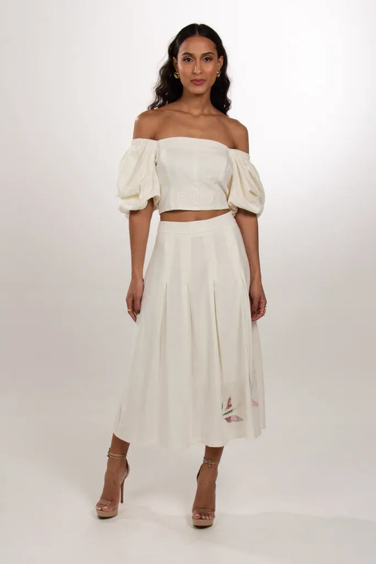 Richelieu and Renaissance Natural Linen Midi Skirt